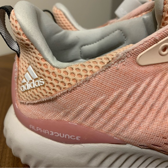 Adidas Alphabounce pink mesh upper women’s Sz 8.5 - Picture 7 of 8